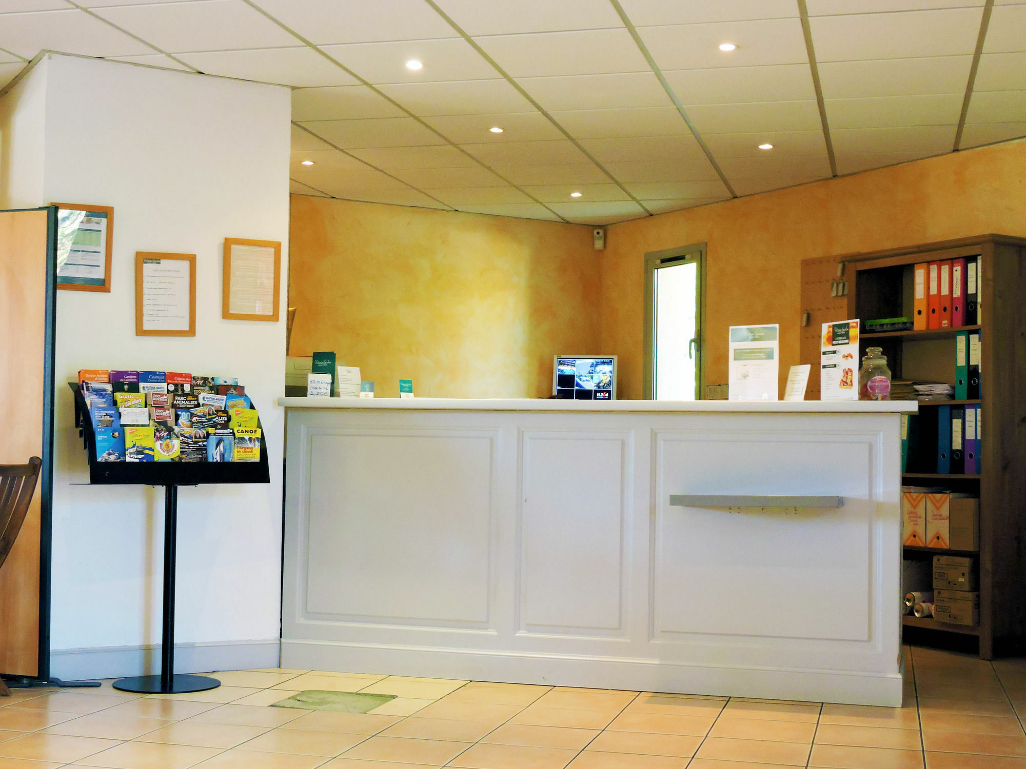 Appart'Hotel Victoria Garden La Ciotat Exterior photo