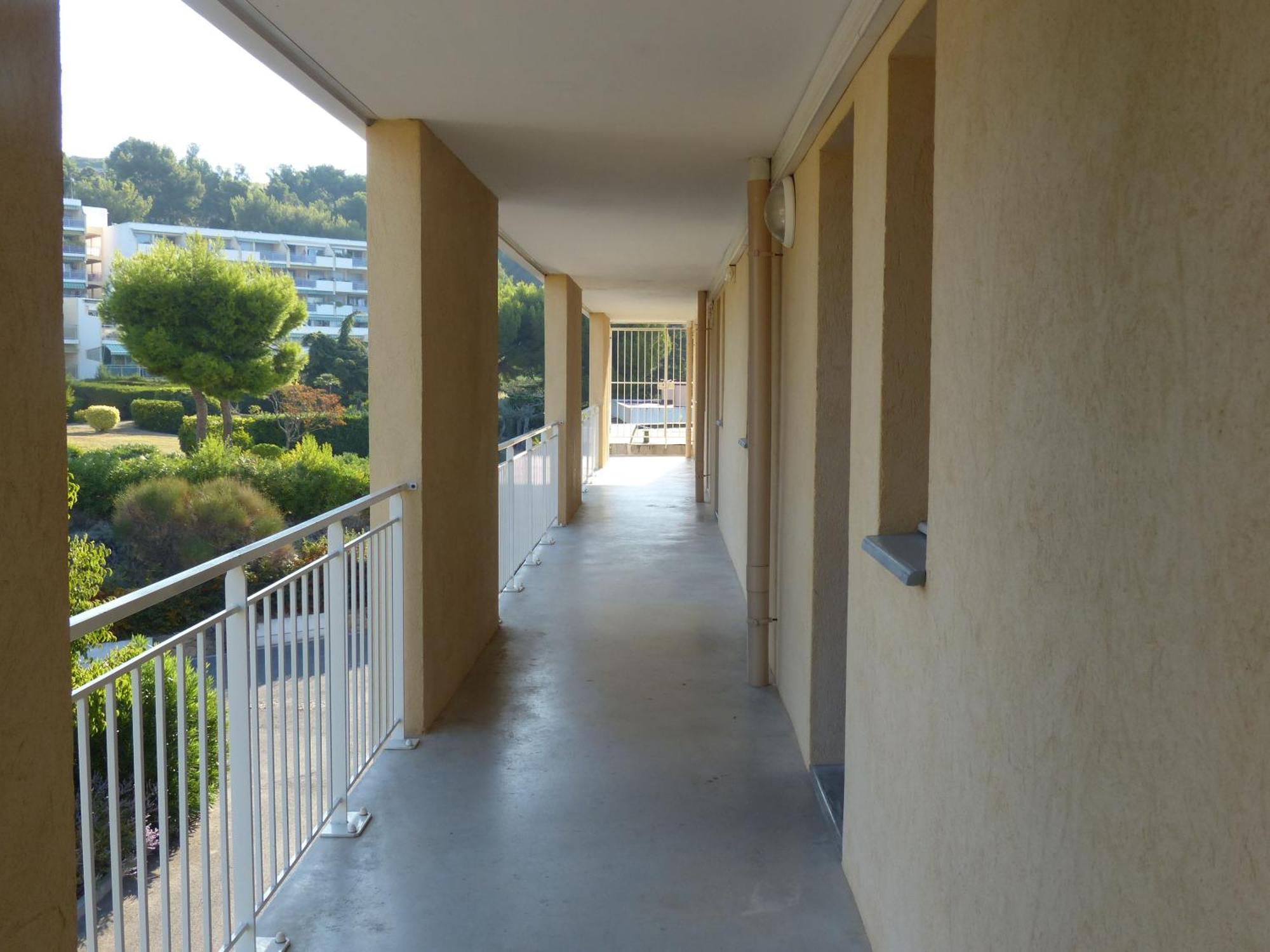 Appart'Hotel Victoria Garden La Ciotat Exterior photo